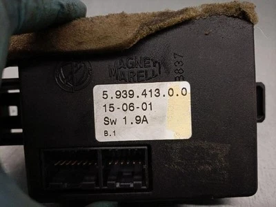 593941300 modulo elettronico per FIAT BRAVO I (182 ) 1.9 JTD 1995 5440026 - Immagine 1 di 4