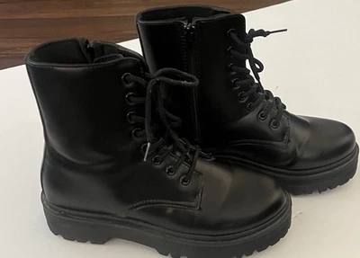 Qupid Glossy Black Lace-up Ankle Boots Size 9 - Image 1 of 4