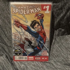 Amazing Spider-Man #1 2014 Marvel Comics casi nuevo- cómic primera aplicación Cindy Moon - Imagen 1 de 5
