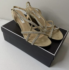 Nina Nadette-FY True Gold Refl Talla 8 M Correas de estrás Tacón de cuña ☼ - Imagen 1 de 6