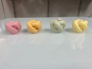 D2M Handmade Rose Soy Wax Knot Candle - Picture 1 of 20