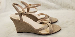 Benjamin Walk Touch Ups Buffy Wedge Sandals Champagne Glitter Women's 7M bridal - Picture 1 of 12