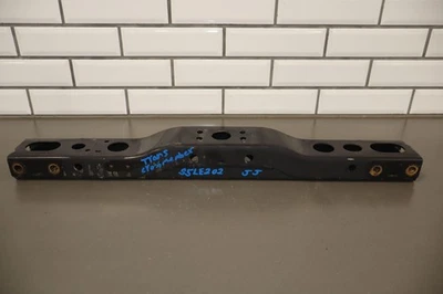 Lexus GX470 2005 transmisión travesaño Foto 1 de 4