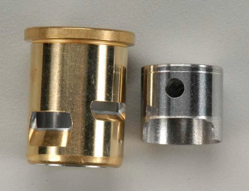 Traxxas 5290 Piston and Sleeve & Wrist Pin Clips TRX 3.3 Revo Nitro Slash - Image 1 of 1