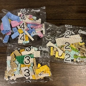 Lego sacchetto pezzi di ricambio 2,3,4 set sconosciuti dal 2017 tutti e 3 hanno # 135149 - Foto 1 di 4