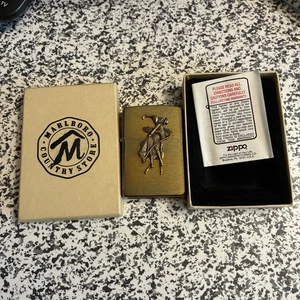 NOS Marlboro Messing Rodeo Bucking Bronco Feuerzeug in Box. Versiegelt - Bild 1 von 7
