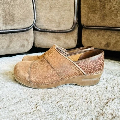 sanita brown split art geometric patchwork clogs tan brown womans  size 39 - Image 1 of 4