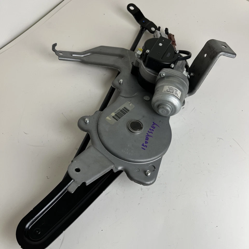 2015 Honda Odyssey Rear Gate Power Lift Motor OEM P95-69315-B - Изображение 1 из 4