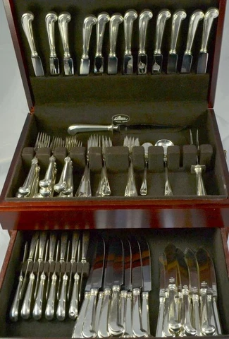 89pc Worcester Queen Ann Sterling Silver Flatware Set  London,England No Mono Cover
