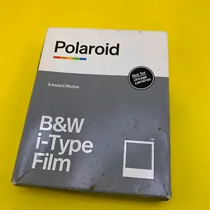 Película tipo I Polaroid blanco y negro (8 fotos) negro blanco nueva nunca abierta producida 23/07 - Imagen 1 de 2