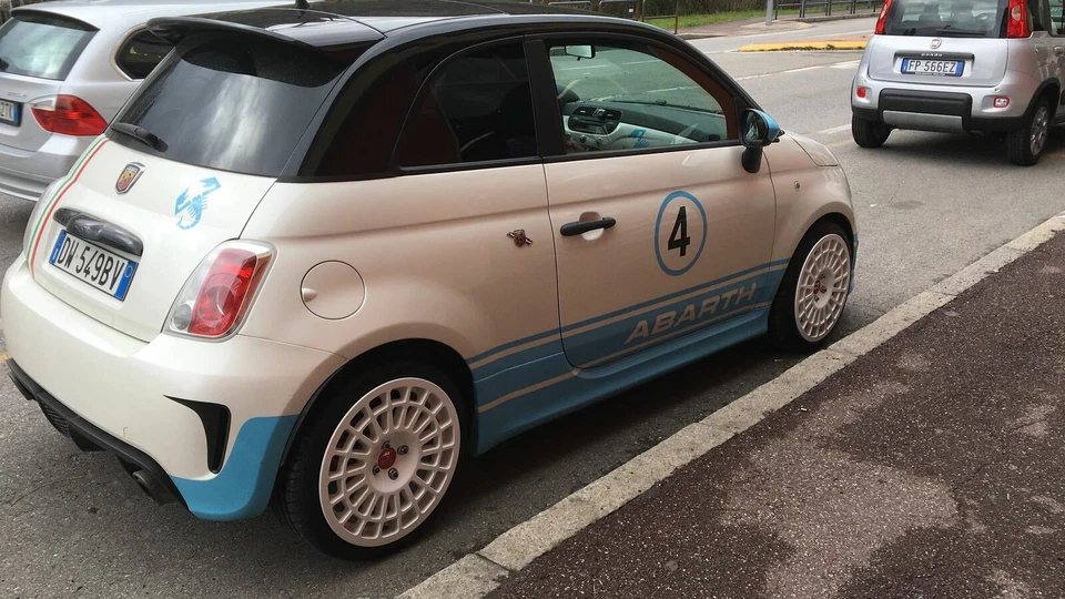 4 Cerchi Nuovi 17'' Fiat 500 Look DELTA Lancia WHITE - Bild 1 von 1