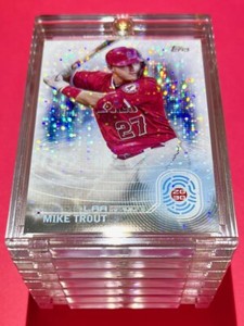 Mike Trout SILVER DISCO REFRACTOR INSERT TOPPS 2030 INVESTMENT CARD - Mint!