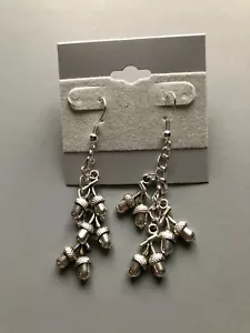 Handmade Artisan Earrings Acorns - Picture 1 of 3