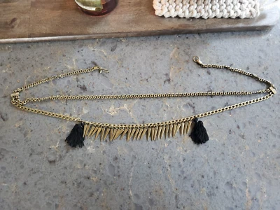 Collar Rebecca Minkoff llamativo con borlas negras Foto 1 de 4