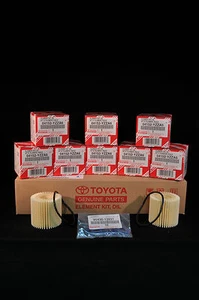 04152-YZZA6, Qty 10, Toyota / Lexus Oil Filters With Drain Plug Gaskets - Picture 1 of 3