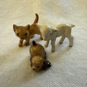 Hagen Renaker White Lamb Tabby Cat Cocker Spaniel Dog Figurine Trio - Picture 1 of 8