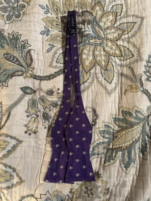 Pajarita ajustable Cremieux para hombre, 100 % seda Foto 1 de 2