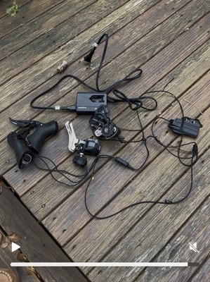 Shimano Ultegra 6770 Di2 10 Speed Electronic Shifting System - Complete - Image 1 of 4