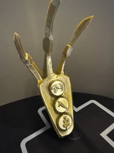 Skyrim Golden Claw Replica - The Elder Scrolls V: Skyrim - Gamer Gift XL Version - Picture 1 of 2
