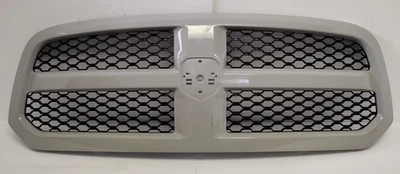 Dodge Ram 1500 150013DSAC0010A 2013-2018 parrilla superior delantera fabricante de equipos originales emblema faltante Foto 1 de 4