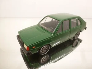 STAHLBERG FINLAND VOLVO 345DL - GREEN 1:20 - GOOD CONDITION - Imagen 1 de 7