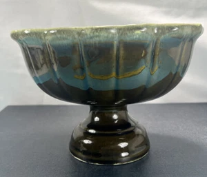 Vintage Hull Green Drip Glaze Pedestal Floral Planter - Picture 1 of 6