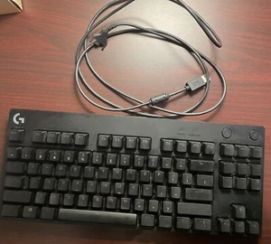 Logitech G Pro Mechanical Gaming Keyboard ( 920-009388)GX Blue Clicky  Perf Cond - Picture 1 of 3