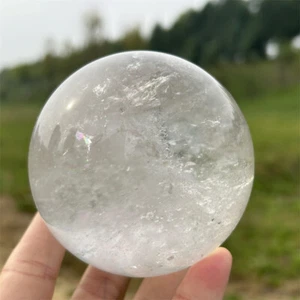 0,67 kg natürliche klare Quarzkugel Reiki Kristallkugel Dekor Urlaubsgeschenk XQ2915 - Bild 1 von 12