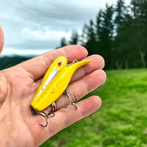 Vintage Hi Sport Crankbait Kunstköder gelb rot Auge silber Streifen Drillingshaken - Bild 1 von 9