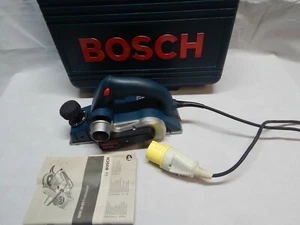  Bosch Professional GHO 26-82 710w Cepilladora + Caja 110v Cobertizo de madera Taller  - Imagen 1 de 9