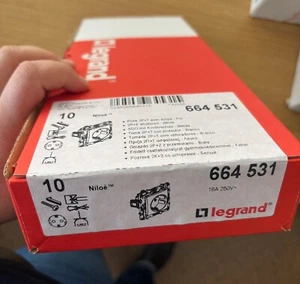 Steckdose Legrand Niloe 664 531 - Bild 1 von 1