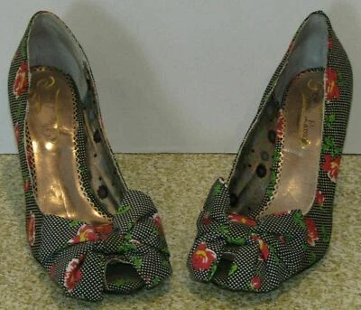 Woman Poetic Licence Flirtation Black w/White Dots & Red Flowers Shoes 6 M - Image 1 of 4
