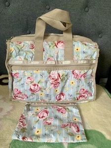 Vintage LeSportsac Weekender Crossbody Shoulder Travel Bag Flora 3 Zipper - Picture 1 of 12