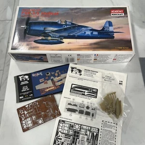 Academy/Minicraft Grumman F6F-3/5 Hellcat 1/72 Scale Model Kit 2121 W/ EXTRA! - Picture 1 of 4