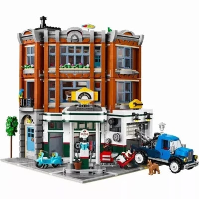 DIY Corner Garage 10264 pcs 2569 Building Bricks Set Model Kit Fast delivery - Image 1 of 4