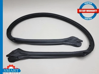 Saturn Sky Pontiac Solstice Roof Windshield Seal Rubber Weather Strip 06-09 OEM - Image 1 of 4