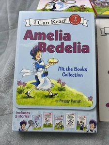 Amelia Bedelia I Can Read Box Set #1: Amelia Bedelia Hit the Books C - VERY GOOD - Imagen 1 de 4