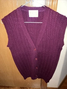 Vintage Pendleton Cable Knit Maroon Sweater Vest Virgin Wool 38 - Picture 1 of 4