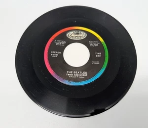 The Beatles – Twist And Shout / There's A Place 7" Vinyl Single Capitol B-5624 - Picture 1 of 8