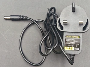9V 1A 9W AC-DC Adapter Power Supply Charger for Model 0910 UK Plug 5.5mm * 2.1mm - Picture 1 of 3