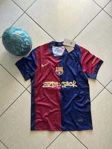 MAGLIA DA CALCIO BARCELLONA LIMITED EDITION 2024 2025 SOCCER JERSEY TRAVIS SCOTT - Foto 1 di 5