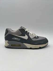 Nike Air Max 90 grau weiß 724824-003 Jugend Größe 6,5Y EUC - Bild 1 von 16