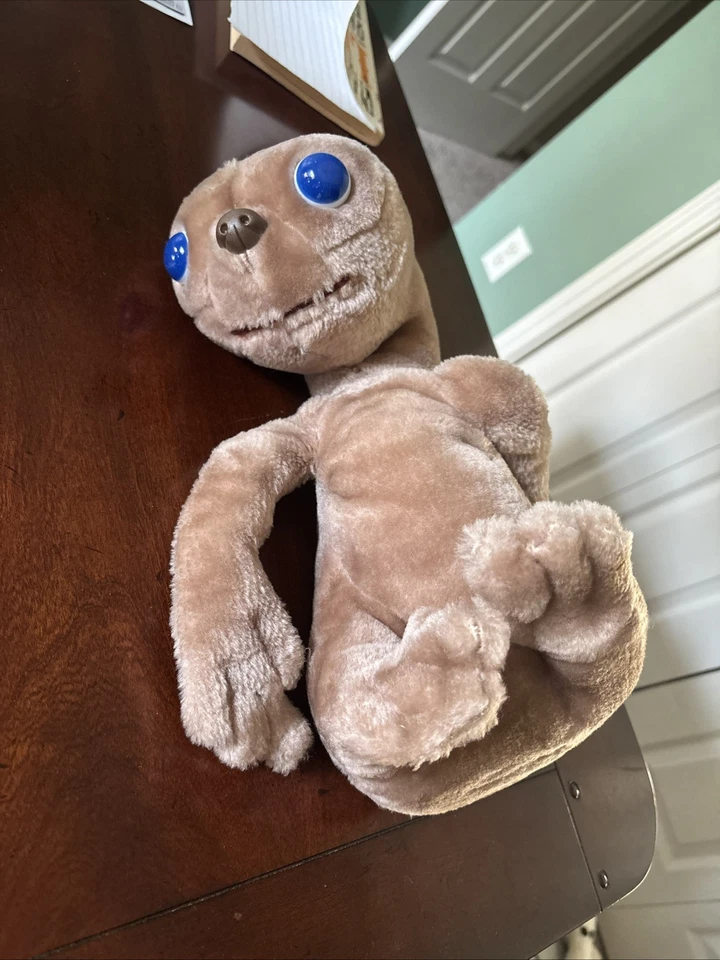 Vintage 1982 E.T. Peluche extraterrestre ET Showtime Kamar 12" Foto 1 de 4