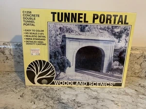 NEU Woodland Scenics HO Zug Layout Beton zweigleisig Tunnel Portal C1256 - Bild 1 von 4