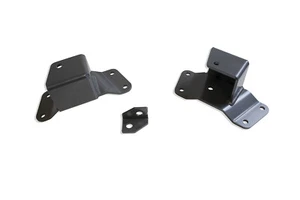 MaxTrac 420520 2" Rear Lowering Hangers for 99-06 Silverado & Sierra 1500 - Picture 1 of 3
