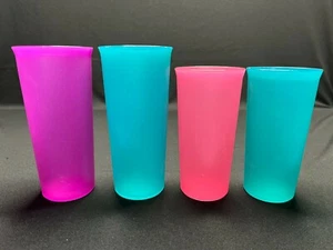 "Tazas de vasos Tupperware 4 tonos joya - 115 y 116 rosa y azul 5"" y 6"" - Imagen 1 de 3