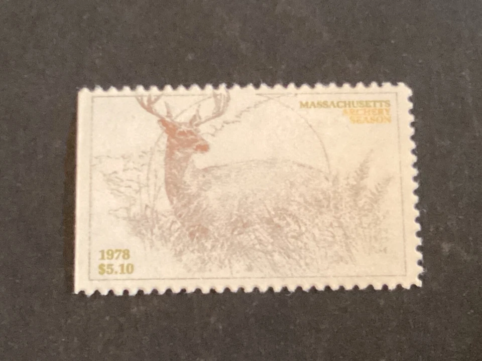 ICOLLECTZONE US Massachusetts 1978 Bow Hunting VF NH - Image 1 of 1