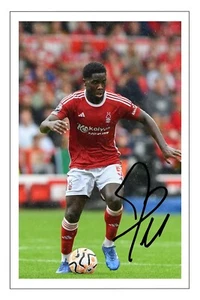 FOTO firmada por OREL MANGALA 6x4 pulgadas regalo preimpresión NOTTINGHAM FOREST - Imagen 1 de 2