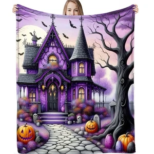 Halloween Print Blanket - Picture 1 of 13
