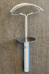 The PAMPERED CHEF Stainless Steel PASTRY BLENDER CUTTER Long Handle w/Guard 1683 - Picture 1 of 12